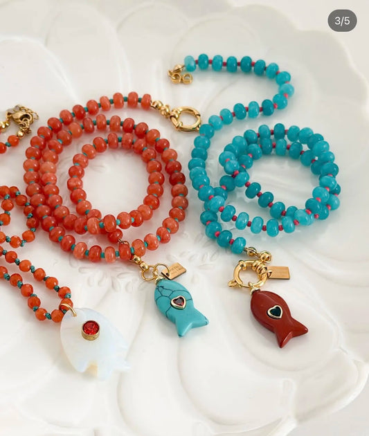 High-quality fish pendant, party accessory festive gift handmade beaded necklace with colored natural stones perfect for summer