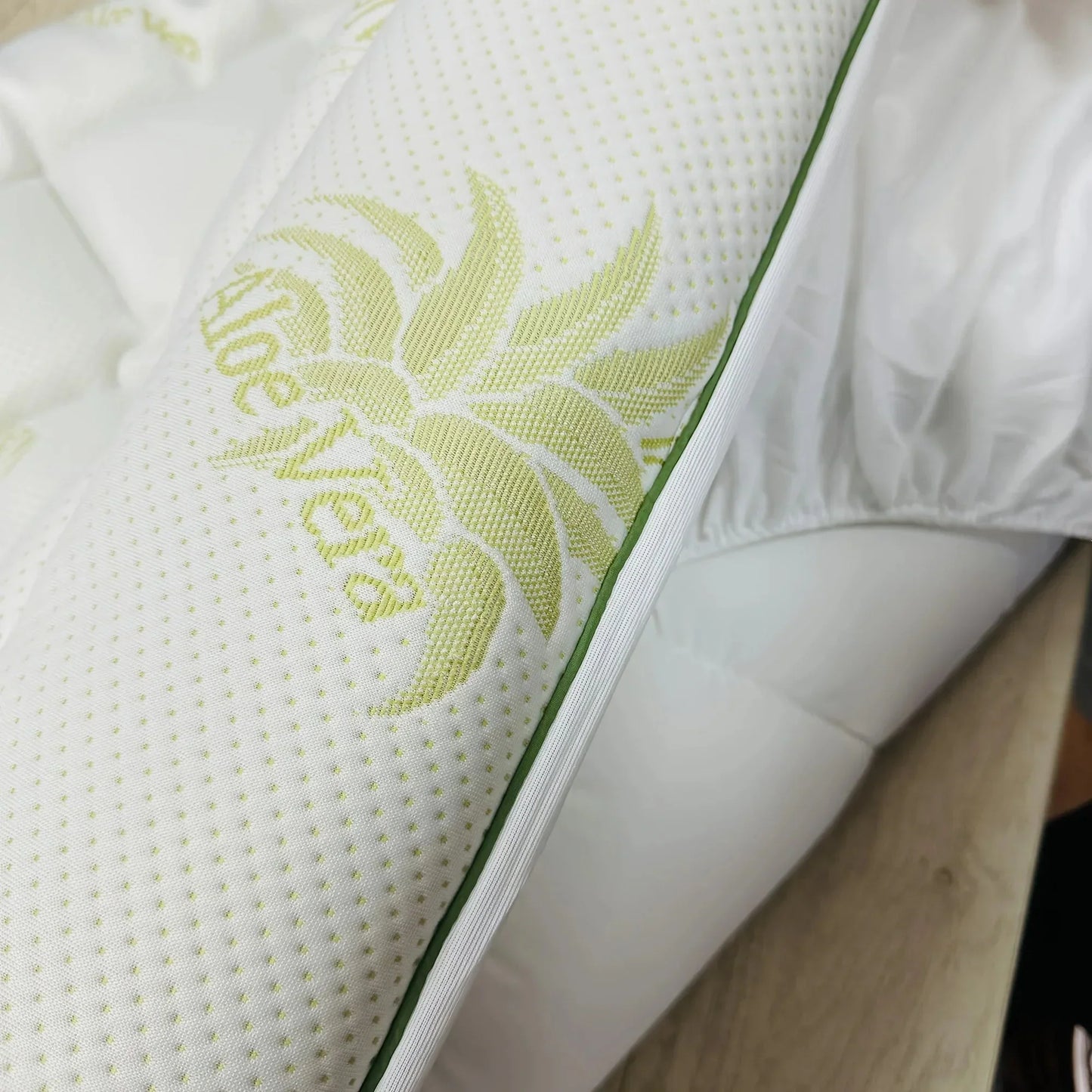 Bamboo Mattress Topper – Cooling, Extra Thick & Soft Quilted Cover for Back Pain Relief
