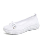 Women's Breathable Mesh Flat Shoes, Decorated with a Bow, Are Lightweight and Comfortable, Perfect for Mom Shoes.