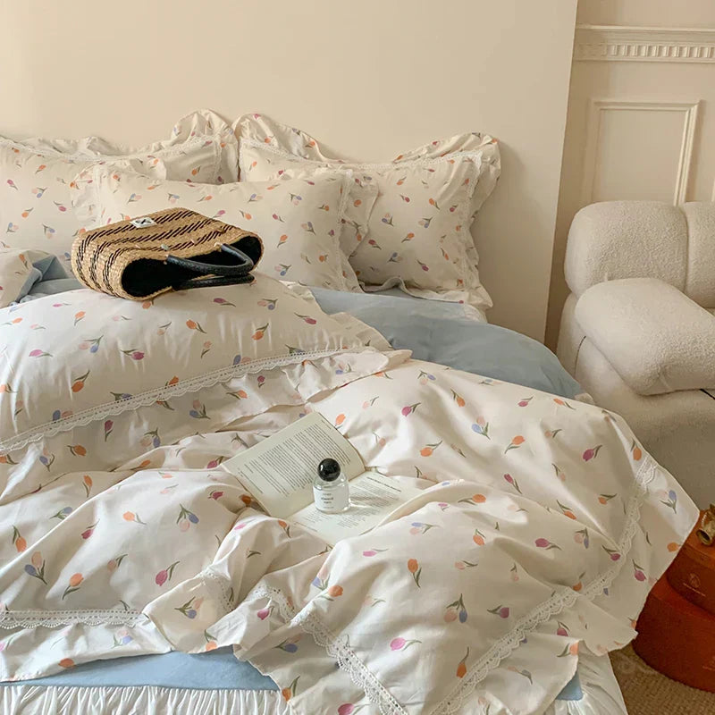 DecorBites™ Lace Ruffles Floral Velvet Patchwork Duvet Cover Bedding Set